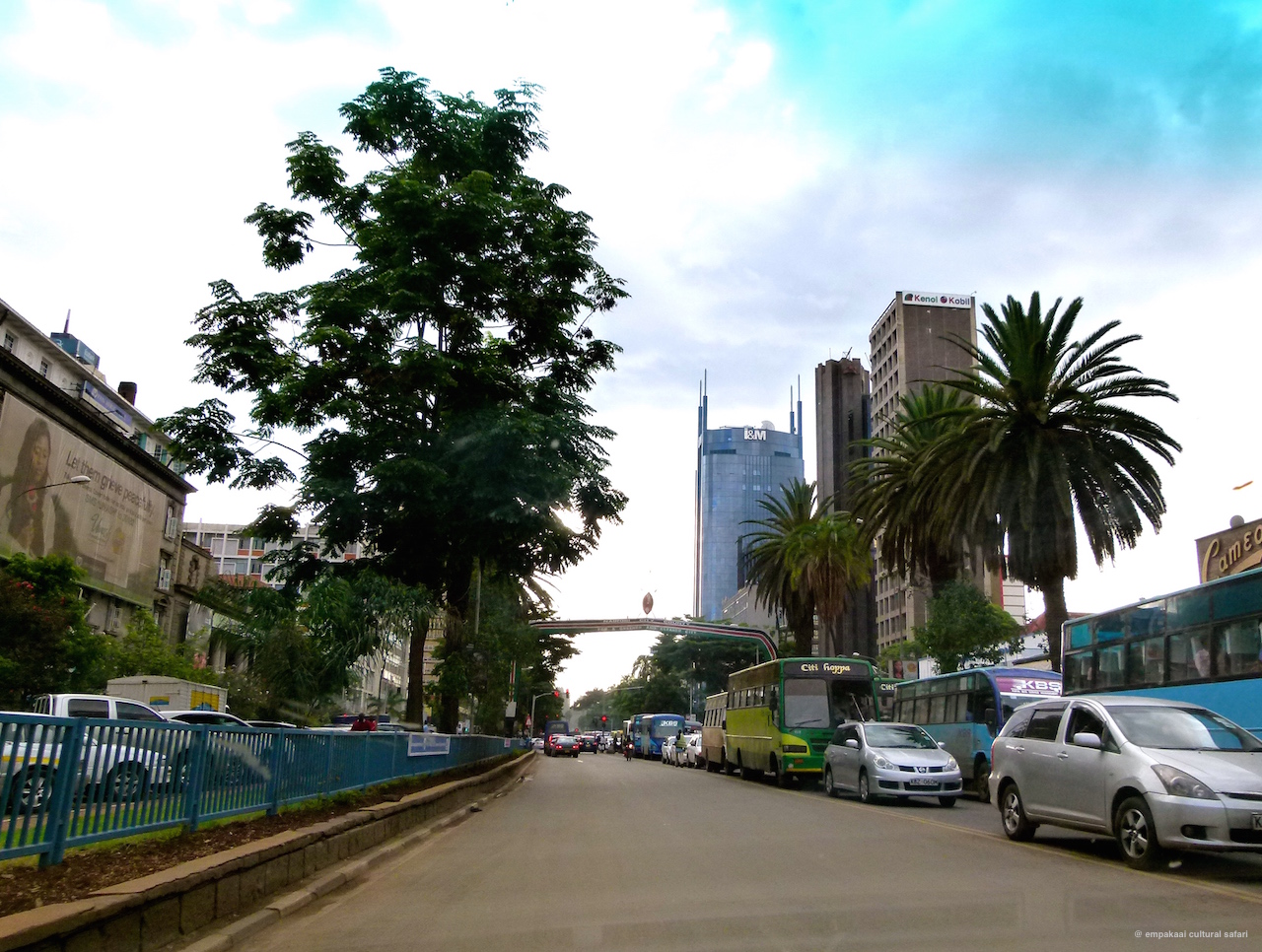 Nairobi was very hectic that afternoon with its heavy traffic, but we could catch a glimpse of a city center.